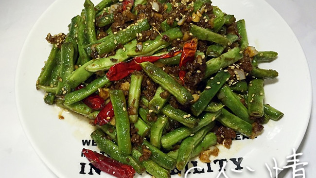 干煸肉末芸豆四季豆～餐桌上的饭扫光的做法