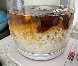 ✨美容养颜糖水 好气色红枣桂圆桃胶炖牛奶的做法