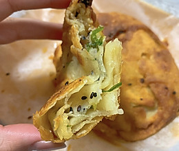 隔壁小孩馋哭了的葱油饼的做法