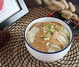 #夏日消暑，非它莫属#【飘香拌面】 味香浓郁的做法