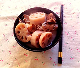 莲藕排骨面的做法
