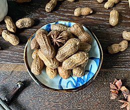 在#憋在家里吃什么#简单又好吃的零食~五香花生的做法
