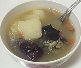 乌鸡山药汤的做法