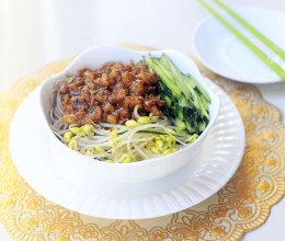 荞麦炸酱面的做法