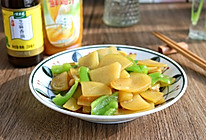#太太乐鲜鸡汁芝麻香油#青椒土豆片的做法