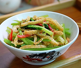 香芹油豆丝#舌尖上的春宴#的做法