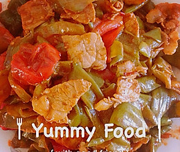 干辣椒皮炒肉 下饭菜的做法