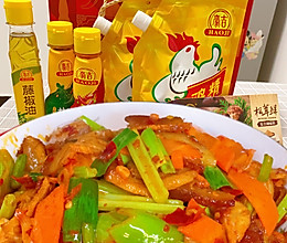 回锅肉#龙年好运来 乐享豪吉味#的做法
