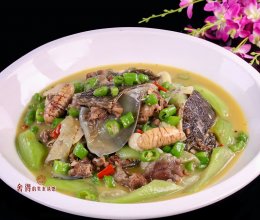 甲鱼搭配这样东西一起做味道特别鲜美, 此时正当季