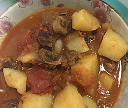 西红柿土豆炖牛腩的做法