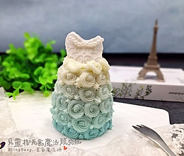 【美食魔法】玫瑰花渐变公主礼服裙马芬杯子蛋糕#相约MOF#的做法