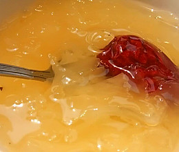冰糖红枣银耳汤的做法