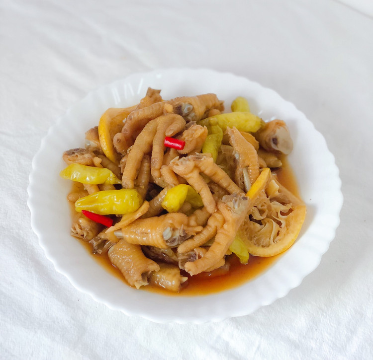 柠檬泡椒鸡爪的做法
