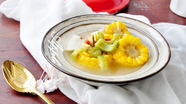 苦瓜玉米汤的做法