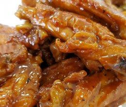 黑椒鸡翅的做法