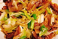 快手大蒜叶炒带皮牛肉的做法