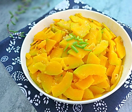 咸蛋黄焗南瓜的做法