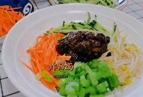 #妈妈手中的安心味#炸酱面的做法