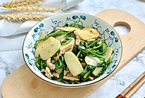 菠菜肉丝炒年糕的做法