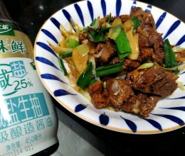 #减一点更好#袪寒的仔姜炒鸭的做法