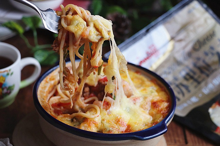 芝士肉酱焗意大利面的做法