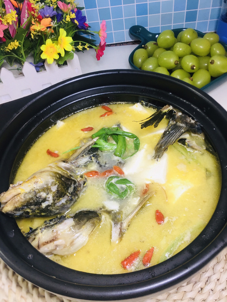 昂刺鱼豆腐汤的做法