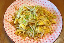 #素食主义#包菜豆芽炒鸡蛋的做法
