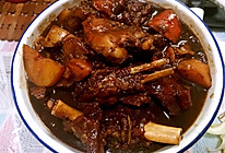 胡萝卜土豆炖羊排的做法