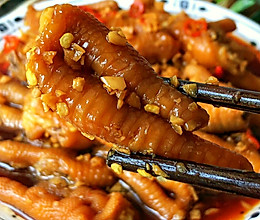 美味凉拌蒜香鸡爪的做法