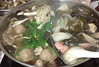 菌菇火锅的做法