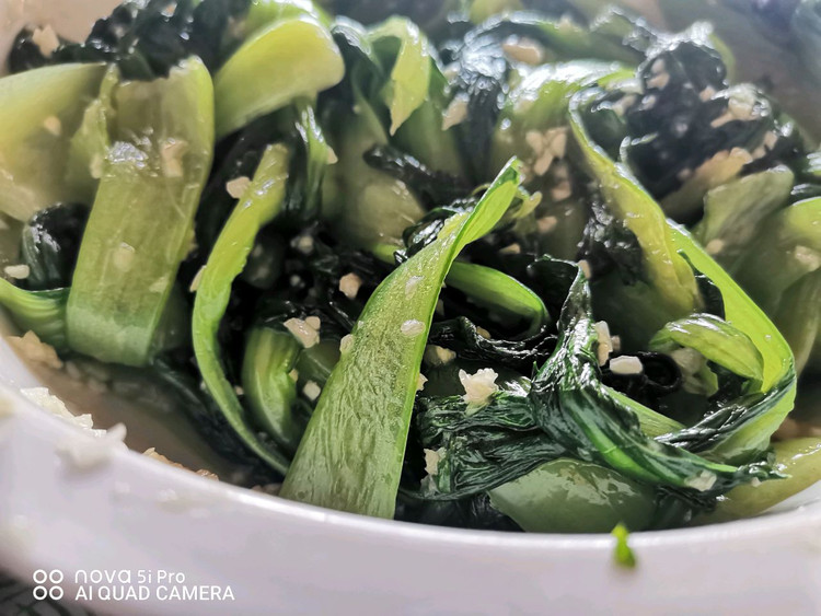 蒜末油菜的做法