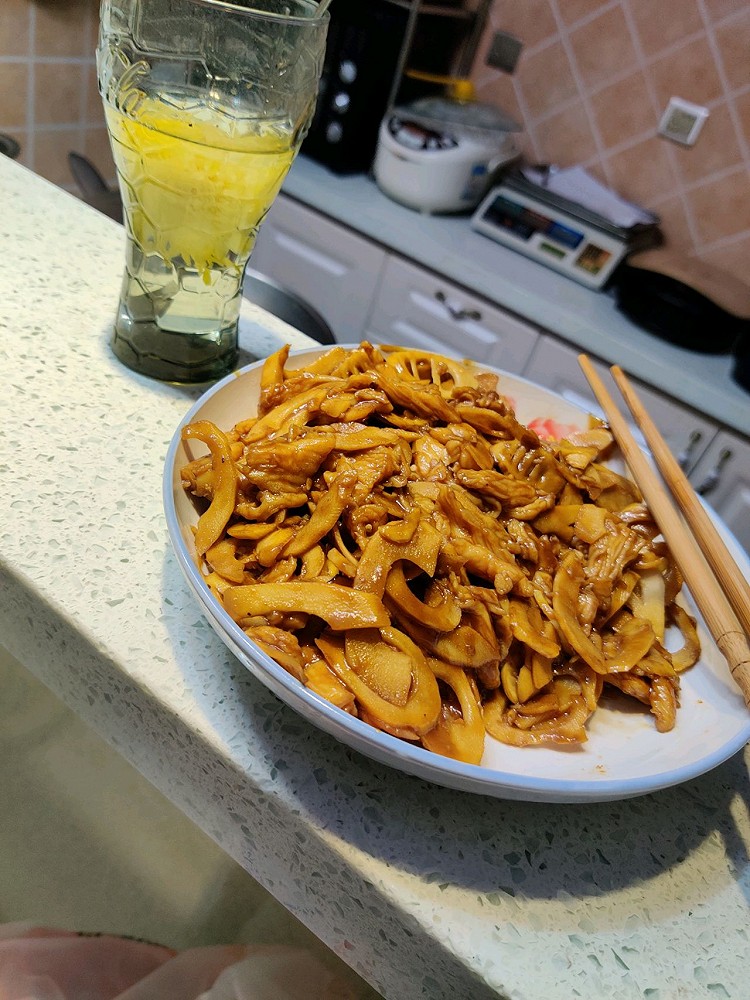 笋烧肉的做法