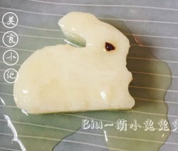 果香围玉兔山药糕的做法