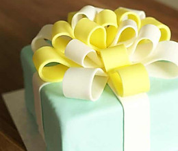 Tiffany礼物盒蛋糕的做法