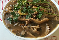 蘑菇炖肉的做法