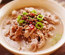 酸汤肥牛｜日食记的做法