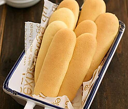 低糖无油的手指饼干,更适合刚出牙的小宝宝!的做法