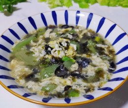 蛋香紫菜丝瓜汤的做法