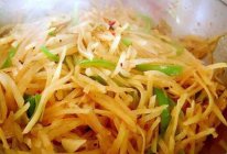 青椒土豆丝的做法
