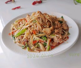 香辣鸡肉金针菇的做法