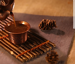 【奶茶】寒冬一定要喝的奶茶，揭秘清宫流行热饮的做法 。的做法