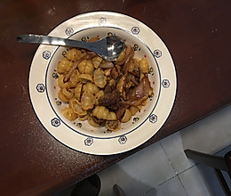 黑椒肥牛洋葱意面的做法