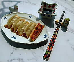 牛肉锅贴的做法