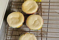 #爱乐甜夏日轻脂甜蜜#纸杯蛋糕的做法