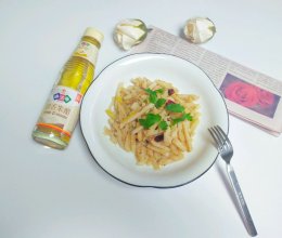 多吃一碗饭的酸辣藕丝的做法