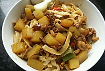 土豆炸酱面的做法