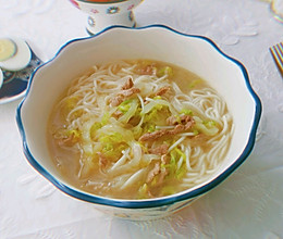 白菜肉丝面的做法