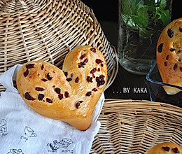 蔓越莓心心包#2016，早点遇见本真味#的做法