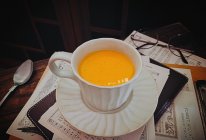 胡萝卜小米糊#时令蔬菜最养人#的做法