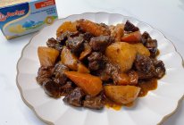 红酒炖牛肉的做法